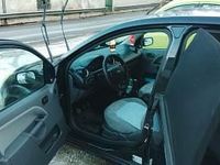 Gebraucht Ford Fiesta 70 PS (51 kW) 2003 Schwarz Kleinwagen