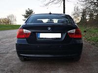 Gebraucht BMW 320 150 PS (110 kW) 2006 Schwarz Limousine