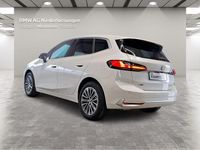 Gebraucht BMW 230e Active Tourer 150 PS (110 kW) 2022 Weiß Van / Kleinbus