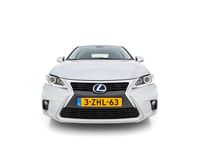Gebraucht Lexus CT200h Business Edition 136 PS (100 kW) 2014 Grau Limousine