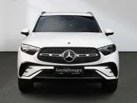 Gebraucht Mercedes GLC300e AMG 197 PS (144 kW) 2025 Unilack polarweiß SUV