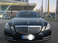 Gebraucht Mercedes E200 184 PS (135 kW) 2010 Schwarz Limousine