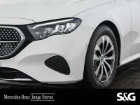 Gebraucht Mercedes E220 Avantgarde 197 PS (144 kW) 2025 Unilack polarweiß Kombi