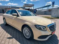 Gebraucht Mercedes E200 160 PS (117 kW) 2020 Beige Limousine