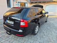 Gebraucht Skoda Octavia Active 105 PS (77 kW) 2012 Schwarz Kombi