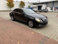 Gebraucht Mercedes E220 Elegance 170 PS (125 kW) 2010 Schwarz Limousine