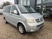 Gebraucht VW Caravelle 131 PS (96 kW) 2006 Silber Van / Kleinbus