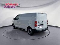 Gebraucht Toyota Proace 144 PS (105 kW) 2024 Ice white Van / Kleinbus
