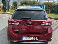 Gebraucht Toyota Auris Style 136 PS (100 kW) 2017 Rot Limousine