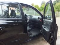 Gebraucht Nissan Micra Acenta 109 PS (80 kW) 2011 Schwarz metallic Kleinwagen
