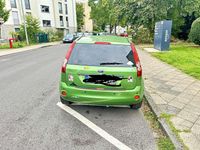 Gebraucht Ford Fiesta Ambiente 80 PS (58 kW) 2007 Kleinwagen