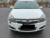 Gebraucht Opel Astra Cosmo 116 PS (85 kW) 2009 Weiß Limousine