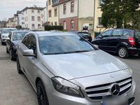 Gebraucht Mercedes A180 120 PS (88 kW) 2012 Silber Limousine