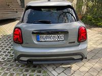 Gebraucht Mini Cooper Classic 136 PS (100 kW) 2022 Grau Kleinwagen