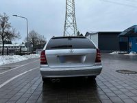 Gebraucht Mercedes C200 Classic 122 PS (89 kW) 2004 Silber Kombi