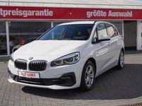 Gebraucht BMW 218 Active Tourer 140 PS (102 kW) 2018 Weiß Van / Kleinbus