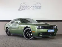 Gebraucht Dodge Challenger SXT 309 PS (227 kW) 2020 Grün Coupé