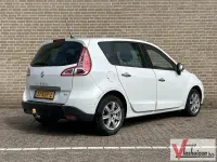 Gebraucht Renault Scénic III 131 PS (96 kW) 2012 Weiß Van / Kleinbus