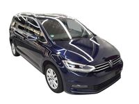 Gebraucht VW Touran Highline 150 PS (110 kW) 2025 Atlantik blue metallic Van / Kleinbus