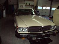 Gebraucht Mercedes SLC380 218 PS (160 kW) 1981 Beige Coupé