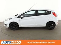 Gebraucht Ford Fiesta Celebration 101 PS (74 kW) 2017 Frostweiss Kleinwagen