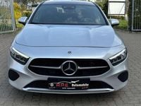 Gebraucht Mercedes A200 163 PS (119 kW) 2023 Iridiumsilber Limousine