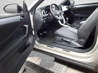 Gebraucht VW T-Roc 150 PS (110 kW) 2025 Ivory silver metallic schwarz (metallic) SUV
