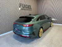 Gebraucht Kia ProCeed GT 204 PS (150 kW) 2023 Experience green met. Kombi