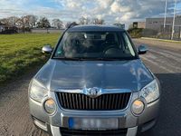 Gebraucht Skoda Yeti 105 PS (77 kW) 2009 Grau SUV