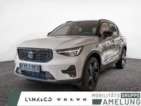 Neu Volvo XC40 Plus 163 PS (119 kW) 2025 Grau SUV