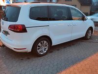Gebraucht VW Sharan 150 PS (110 kW) 2018 Weiß Van / Kleinbus