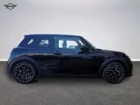 Gebraucht Mini Cooper S Favoured 204 PS (150 kW) 2025 Schwarz Kleinwagen