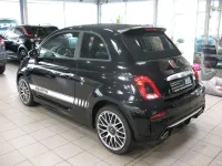 Usado Abarth 500C 145 HP (106 kW) 2021 Preto Cabrios
