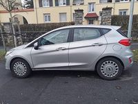 Gebraucht Ford Fiesta 101 PS (74 kW) 2018 Silber Kleinwagen