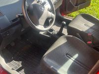 Gebraucht Toyota Yaris 69 PS (50 kW) 2008 Rot Kleinwagen