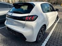 Gebraucht Peugeot 208 Allure 101 PS (74 kW) 2020 Weiß Kleinwagen