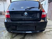 Gebraucht BMW 118 129 PS (94 kW) 2006 Schwarz Kleinwagen