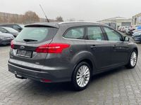 gebraucht Ford Focus Turnier Titanium 74 kW (101 PS), Schalt. 5-Gang...