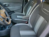 Gebraucht Dacia Dokker Celebration 115 PS (84 kW) 2018 Blau Van / Kleinbus