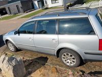 Gebraucht VW Passat 131 PS (96 kW) 2001 Silber Kombi