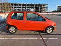 Gebraucht Renault Twingo 58 PS (42 kW) 1998 Orange Kleinwagen