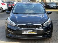 Gebraucht Kia Ceed 99 PS (72 kW) 2017 Schwarz Kleinwagen