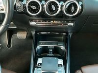 Gebraucht Mercedes B250 224 PS (164 kW) 2019 Schwarz Van / Kleinbus