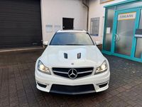 Gebraucht Mercedes C63 AMG AMG 457 PS (336 kW) 2010 Weiß Limousine