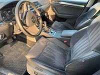 Gebraucht Skoda Superb Style 190 PS (139 kW) 2017 Blau Kombi