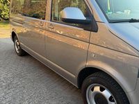 Gebraucht VW T5 Comfortline 140 PS (102 kW) 2014 Beige Van