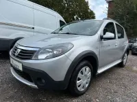 Gebraucht Dacia Sandero Stepway 84 PS (61 kW) 2012 Grau Limousine