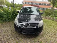 Gebraucht Opel Zafira 116 PS (85 kW) 2010 Schwarz Van / Kleinbus