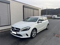 Gebraucht Mercedes A180 122 PS (89 kW) 2017 Weiß Limousine