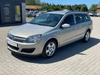 Gebraucht Opel Astra Edition 101 PS (74 kW) 2006 Pannacotta metallic Limousine